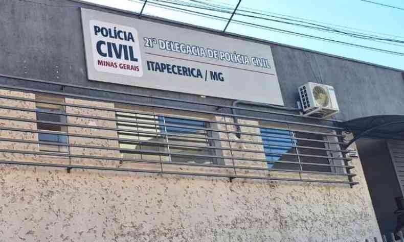 Fachada da delegacia da PCMG em Itapecerica