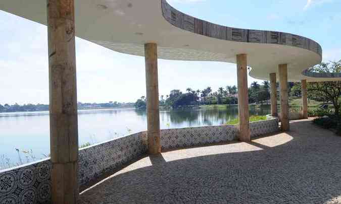 Casa do Baile  um dos monumentos projetados por Oscar Niemeyer que integra a lista de bens que podem se tornar patrimnio cultural da humanidade(foto: Jair Amaral/EM/D.A PRESS)