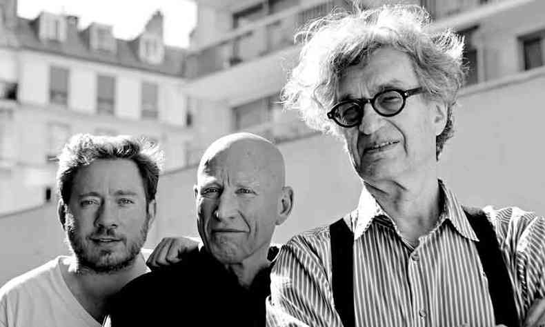 Juliano Ribeiro e Wim Wenders assinam O sal da Terra, documentrio sobre Sebastio Salgado (ao centro)(foto: Donata Wenders/Divulgao )