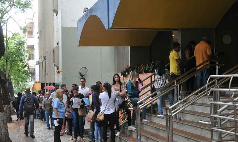 Lojistas que mais iro investir em mo de obra temporria so os das Regies Centro-Sul, Venda Nova e Barreiro(foto: Jair Amaral/EM/D. A. Press)