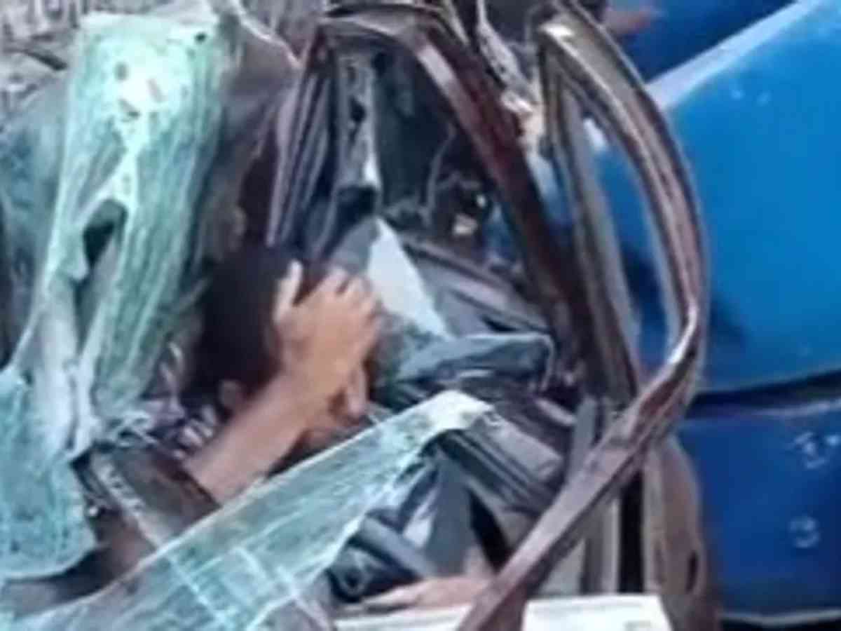 Quebrado por dentro, diz motorista após perder filho em caminhão arqueado  - 12/02/2022 - UOL Carros