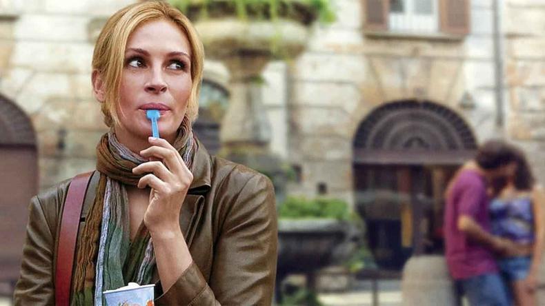 Liz Gilbert (Julia Roberts) 