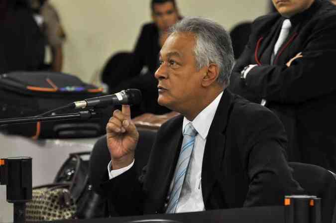 Hoje deputado, o delegado Edson Moreira quem presidiu o inqurito sobre o sumio de Eliza Samudio(foto: Renata Caldeira/TJMG)