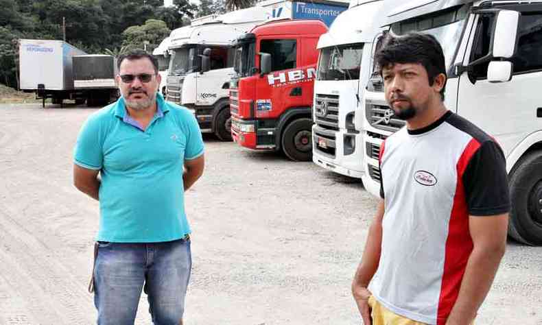 Os caminhoneiros Wederson Ferreira e Rodrigo Campos j enfrentaram situao de pnico sem apoio policial