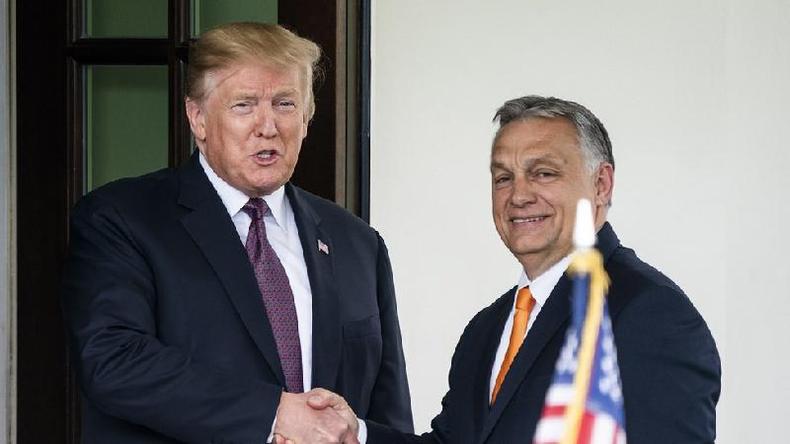 Donald Trump elogiou Orbán no passado(foto: EPA) Trump e Orbán