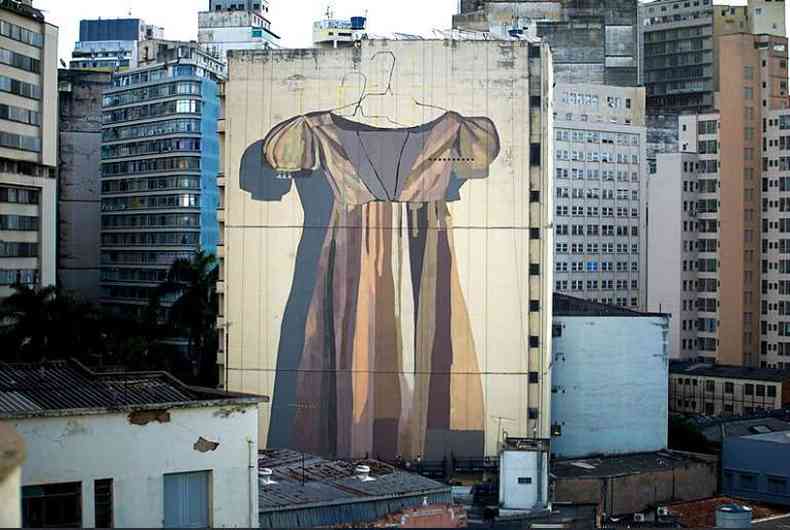 Obra da artista argentina foi vista na Avenida Amazonas, por meio do projeto Cura(foto: Cura/Divulgao)