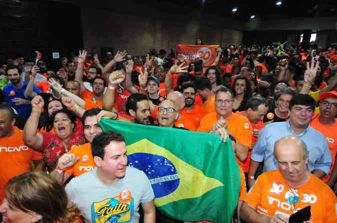 Festa de eleitores de Bolsonaro e Zema na capital mineiraRenan Damasceno / EM DA PRESS