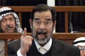 Saddam Hussein durante julgamento em que foi condenado a morte(foto: REUTERS/Erik de Castro/Files )