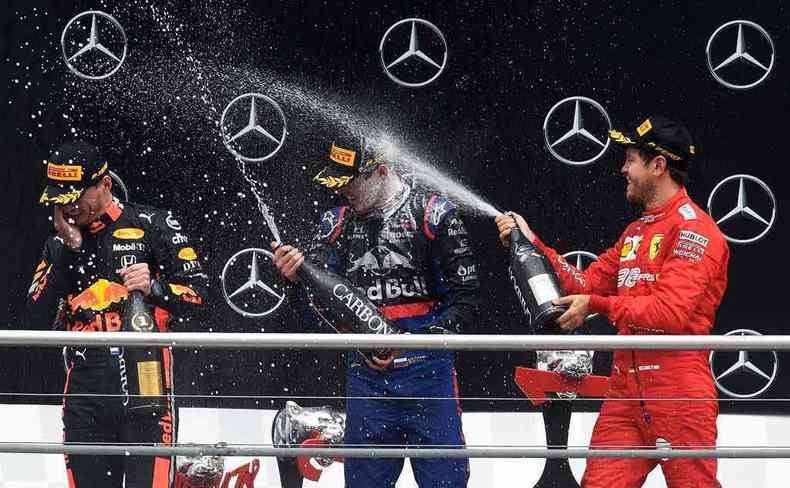 O holandês Max Verstappen foi a surpresa com o primeiro lugar no GP da Alemanha(foto: DIVULGAÇÃO)