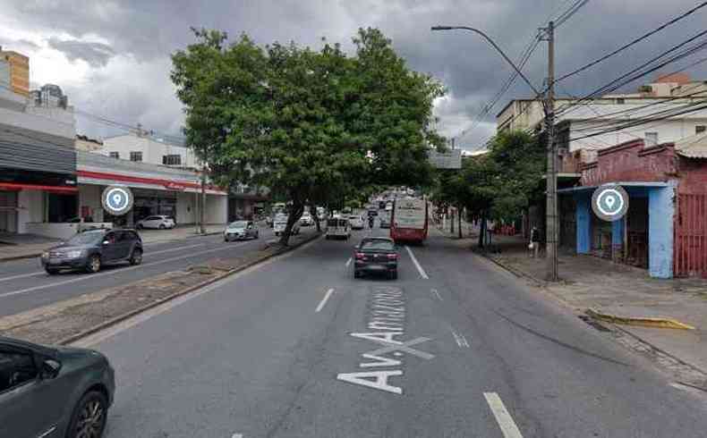 Acidente foi pouco depois do cruzamento com a Avenida Francisco Sá, na altura do Prado, Região Oeste de BH