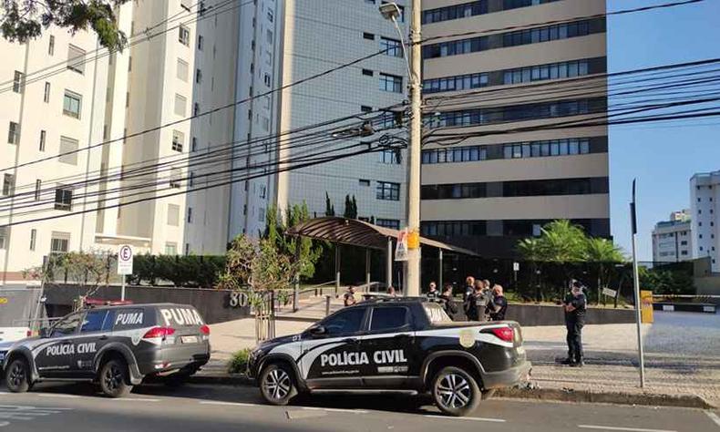 Cumprimento de mandado nesta manhã(foto: Polícia Civil/Divulgação) Cumprimento de mandado nesta manhã(foto: Polícia Civil/Divulgação)