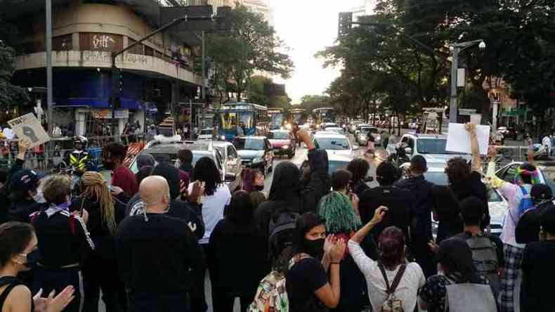 Na ltima segunda, manifestantes fizeram um ato na Praa Sete(foto: Juarez Rodrigues/EM/D.A Press)