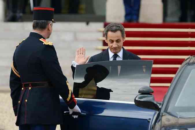 Futuro poltico de Sarkozy est cercado de incertezas(foto: MARTIN BUREAU / AFP)