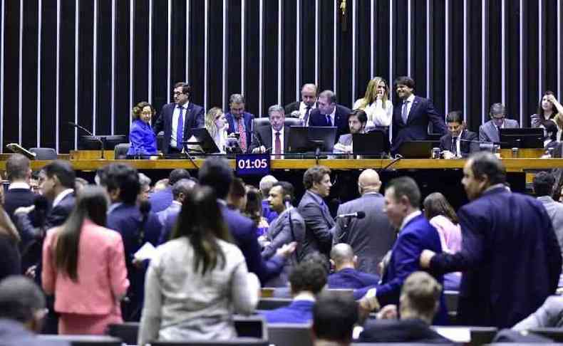 Discusso e votao de propostas na Cmara dos Deputados