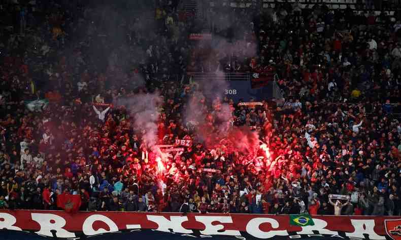 Torcedores do Flamengo no Marrocos, durante jogo contra o Al-Hilal