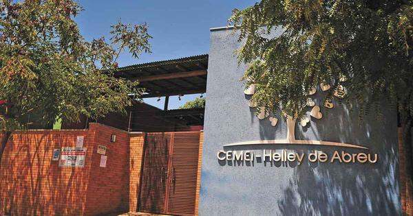  Conheça a história da professora que morreu salvando alunos em Minas 