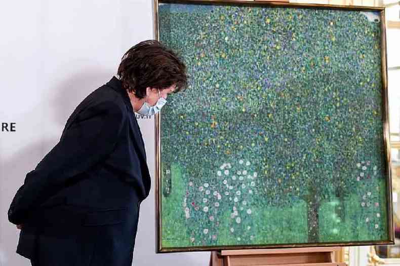 Rosiers sous les Arbres  o nico quadro Gustav Klimt que a Frana tinha(foto: Reuters)