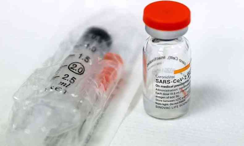 O Chile tambm j doou vacinas ao Paraguai: enviou ao pas 20 mil doses da chinesa Sinovac(foto: AFP Byline)