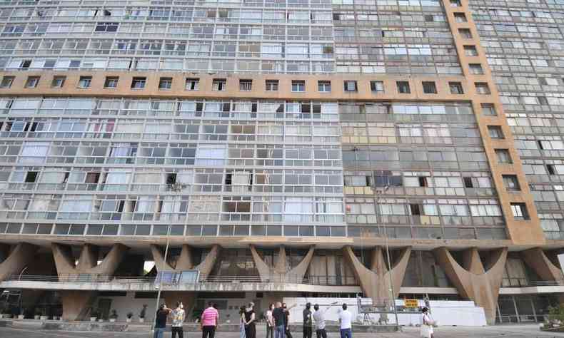 Edifcio JK, no Centro-Sul de BH, est em processo de tombamento, mas est em ''total abandono'', segundo o MP