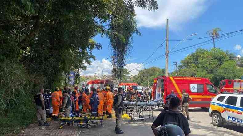 Acidente com van escolar em Santa Luzia