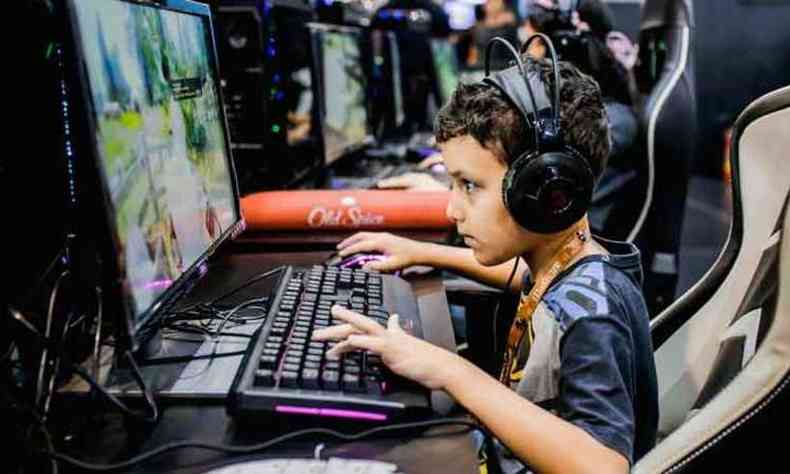 Receita da indústria de games deve subir 9,6% em 2019, diz estudo