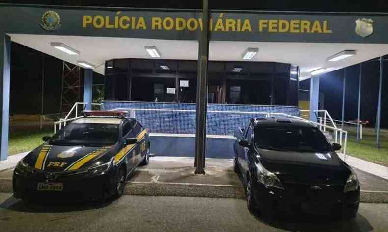 carro apreendido na BR-381 com mais de 20 mil reais em multas