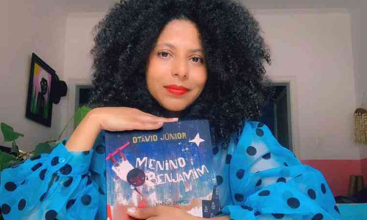 Isabela Santos exibe ilustraes do livro 'Menino Benjamim'