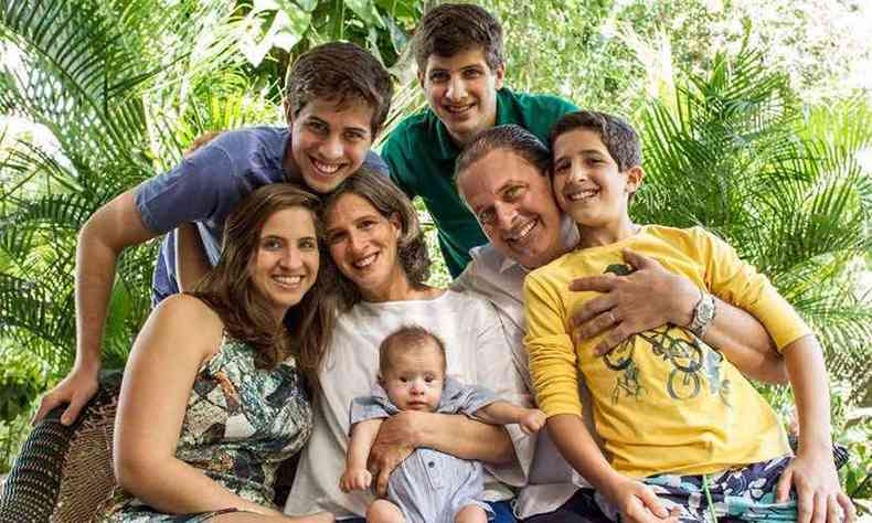 Eduardo Campos e a mulher, Renata, e os cinco filhos do casal(foto: Flickr)