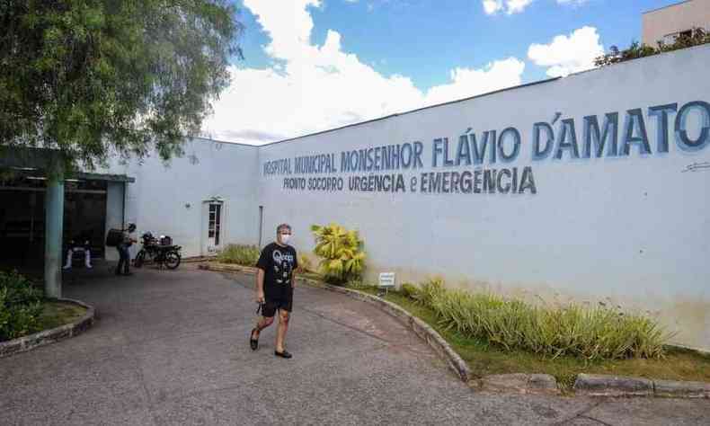Movimento no Hospital Municipal Monsenhor Flvio D'Amato, em Sete Lagoas, nesta sexta-feira (23/4)(foto: Leandro Couri/EM/DA Press)