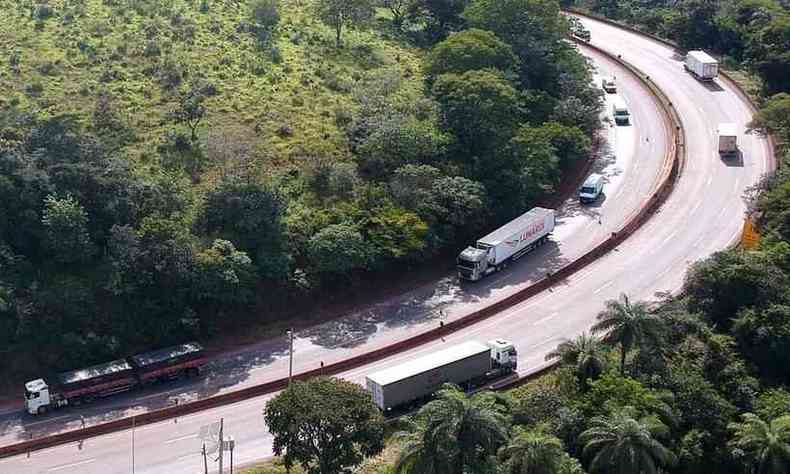 Km 528 da BR-381, em Brumadinho: curva marcada por acidentes fatais  um dos pontos de perigo para quem trafega em Minas Gerais