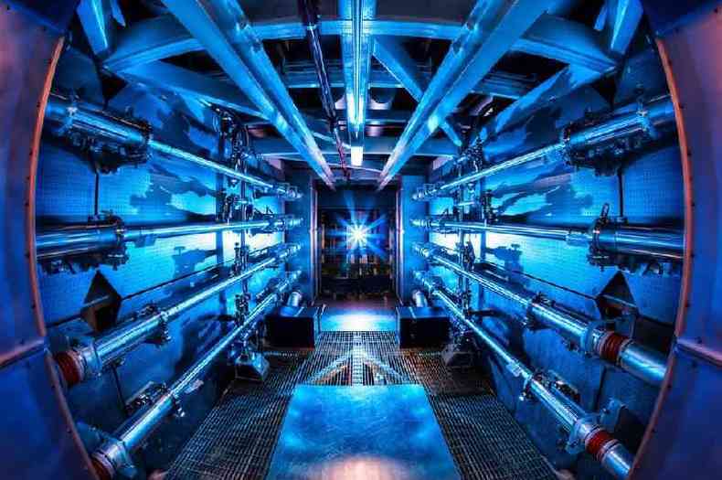 A National Ignition Facility (NIF), na Califrnia, atingiu novo recorde em suas pesquisas com fuso nuclear(foto: LLNL)