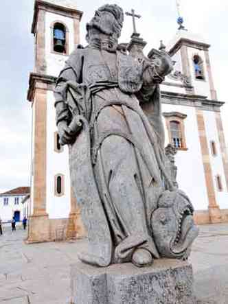 Profeta de Aleijadinho, escultura do santurio de Congonhas, em Minas Gerais 