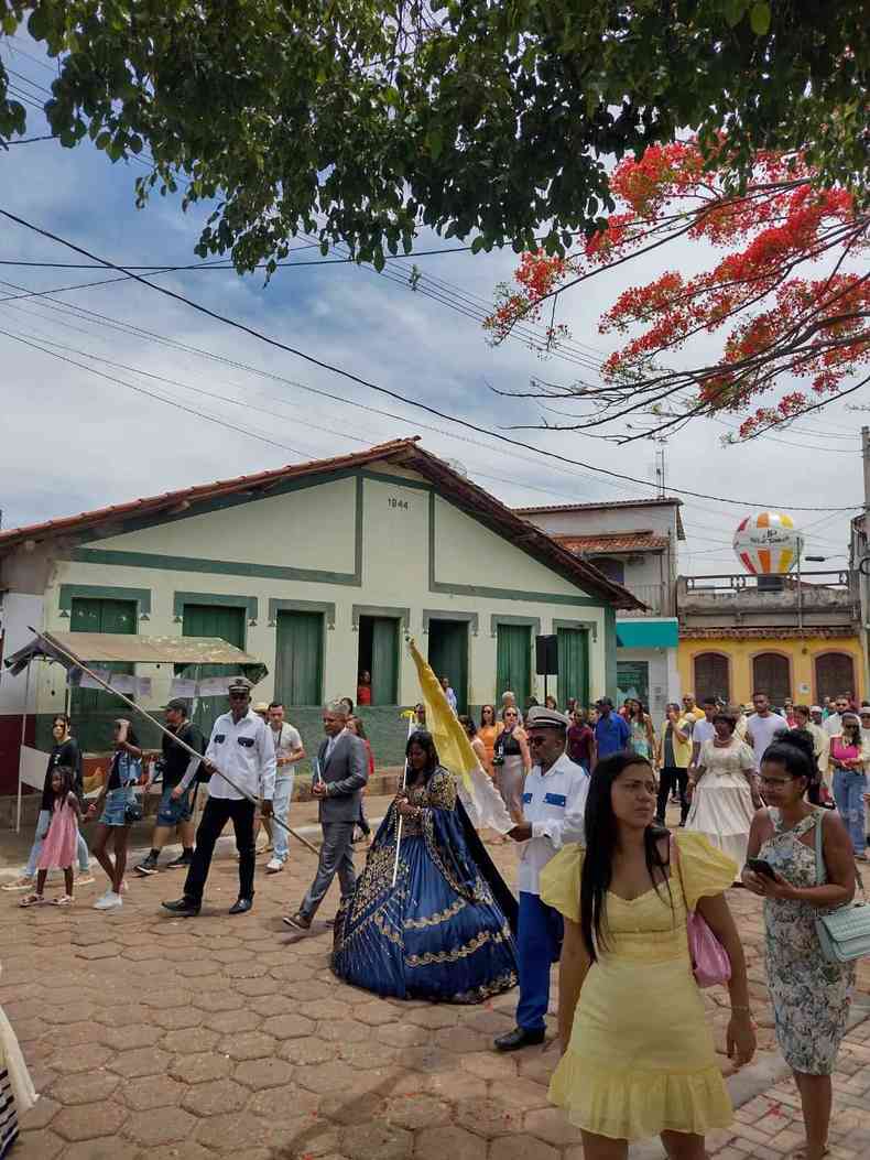 Festejos nas ruas de Chapada do Norte 