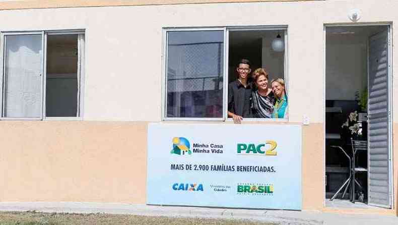 Presidente Dilma Rousseff durante cerimnia de entrega de moradias do Programa Minha Casa, minha vida (foto: Ichiro Guerra/PR)