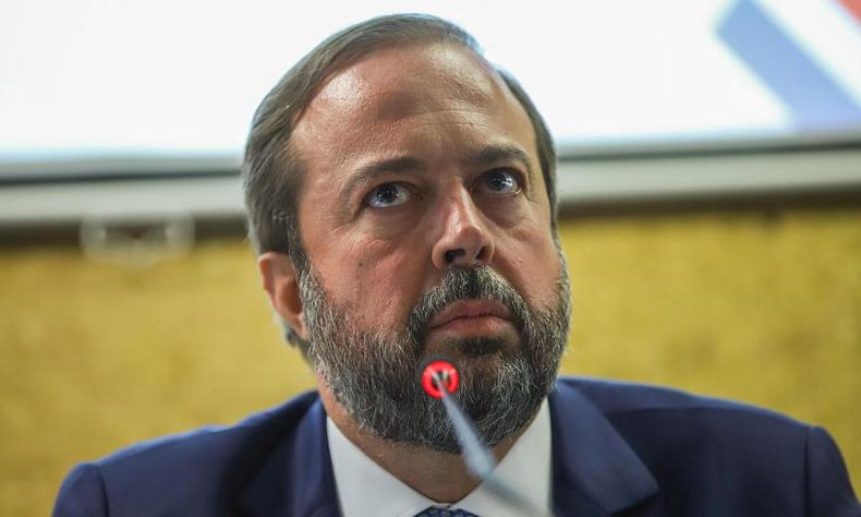 Alexandre Silveira, ministro de Minas e Energia, enviou decreto à Casa Civil nesta quinta-feira (17/8)(foto: Joédson Alves/Agência Brasil) Alexandre Silveira, ministro de Minas e Energia