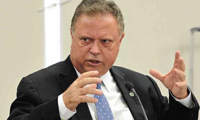 O ministro da Agricultura, Blairo Maggi, diz que quem vai pagar os aumentos de custos é o consumidor(foto: Miguel Ângelo/CNI - 27/3/17) O ministro da Agricultura, Blairo Maggi, diz que quem vai pagar os aumentos de custos é o consumidor(foto: Miguel Ângelo/CNI - 27/3/17)