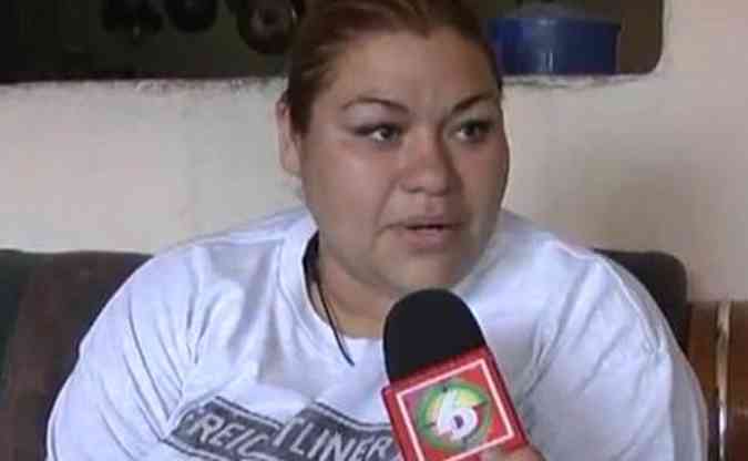 Karla Perez est grvida de trs garotos e seis meninas e deve dar  luz no dia 20 de maio(foto: Reproduo Internet / Televisa)