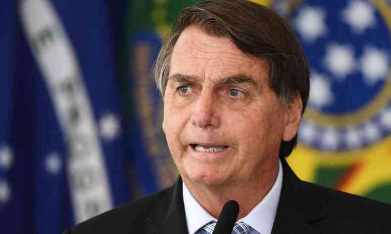 Bolsonaro chegou a pedir apoio da populao para lutar contra medidas rigorosas(foto: AFP / EVARISTO SA)