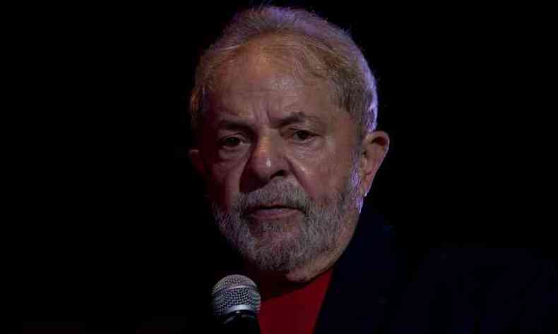 Lula est preso na sede da Polcia Federal, em Curitiba, desde 7 de abril(foto: Paulo Lopes)