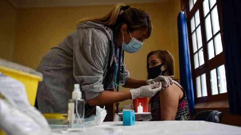 O Chile  hoje o pas da Amrica Latina com o maior percentual da populao vacinada(foto: Getty Images)
