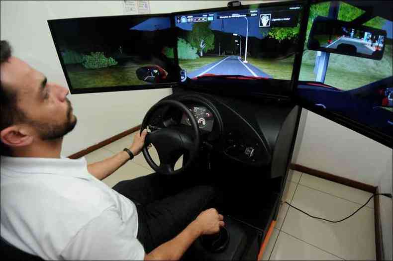 Uso de simuladores de direo passa a ser facultativo no Brasil(foto: Tlio Santos/EM/D.A Press %u2013 14/6/19)