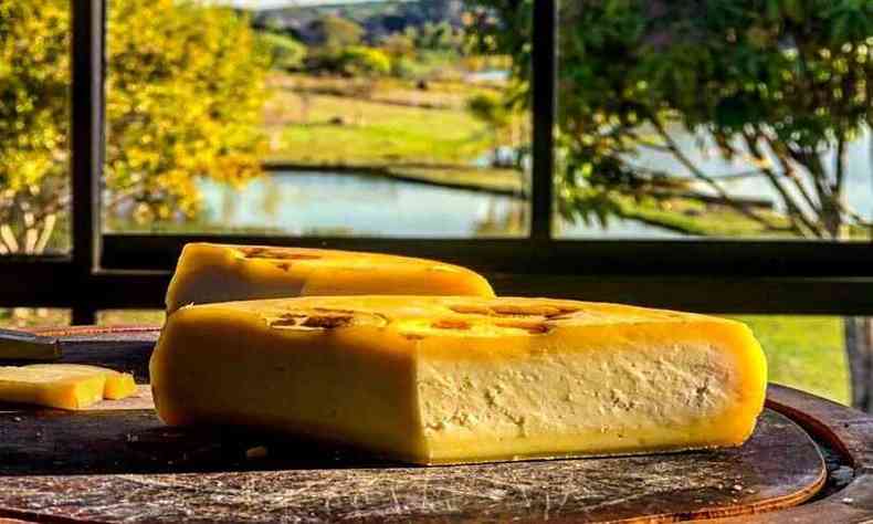 O primeiro queijo artesanal mineiro a ser regulamentado foi o Queijo Minas Artesanal (foto: Divulgao/Tereza Boari)