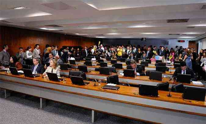 (foto: Edilson Rodrigues/Agncia Senado)