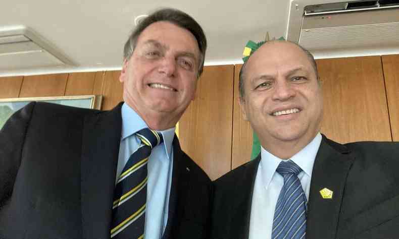 Deputado Ricardo Barros (PP-PR) e presidente Jair Bolsonaro (sem partido)(foto: Reproduo de Internet)