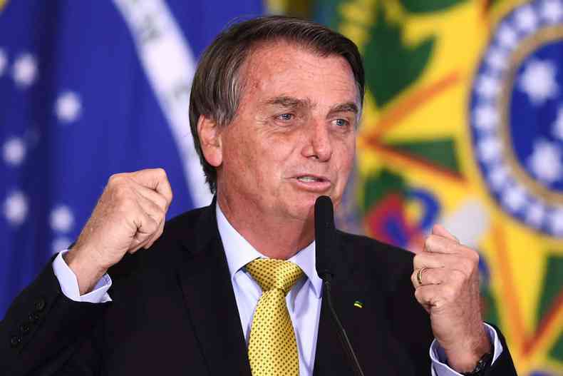 Na sexa-feira (9/7), Bolsonaro voltou a atacar as instituies eleitorais e chamou o ministro Lus Roberto Barroso de 'imbecil'(foto: AFP / EVARISTO SA)