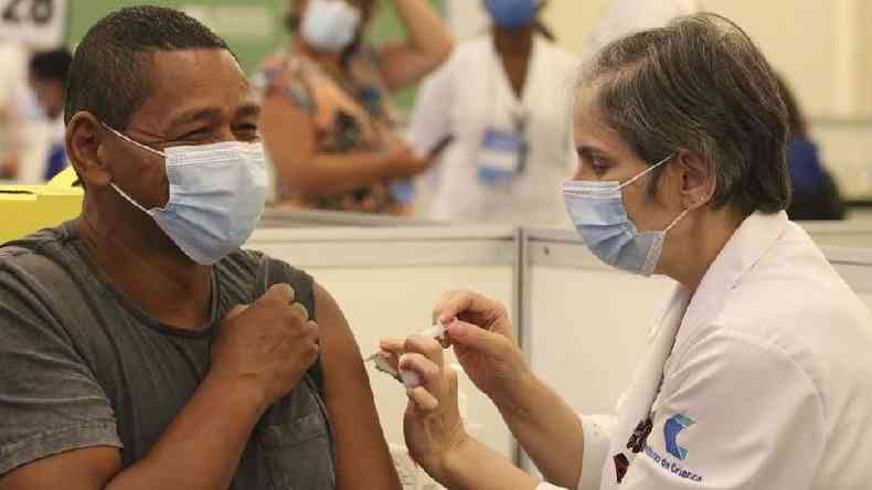 Um dos objetivos da CPI da Covid  investigar responsabilidade na lentido da vacinao(foto: ROVENA ROSA/AGNCIA BRASIL)