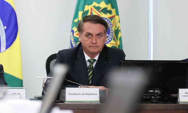 Bolsonaro ainda ironizou: 'Tenho a inteno de trocar 24 ministros. Est bom ou no?'(foto: Marcos Corra/Presidncia da Repblica)