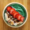 Novidade em BH, quiosque serve smoothies para beber e comer de colher