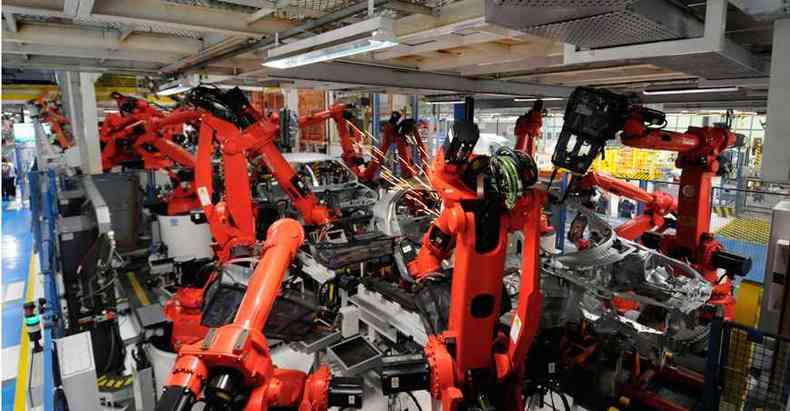 Planta da Fiat Chrisler Automveis, em Betim. Aumento da produtividade industrial pode levar o Brasil a melhorar posio no ndice global(foto: Leandro Couri/EM/D.A Press %u2013 20/6/18)