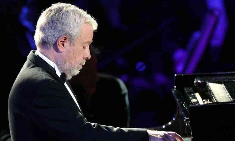 Na foto, o pianista Nelson Freire durante apresentao no Prmio Victoires de msica clssica em Cannes, Frana, em 26 de janeiro de 2005 